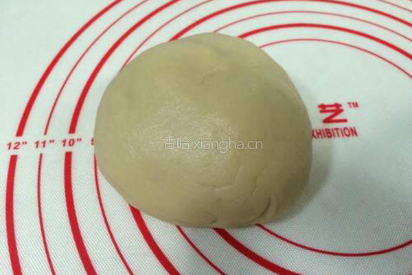 四色蛋黄酥的做法图解1