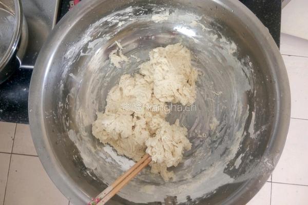 早餐包（面包胚）的做法图解1