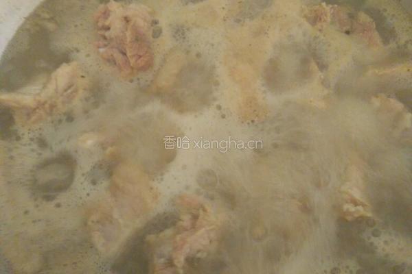 排骨炖土豆的做法图解2