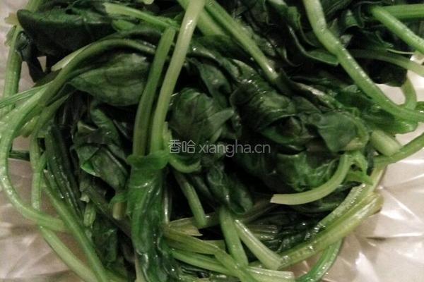热拌菠菜的做法图解3