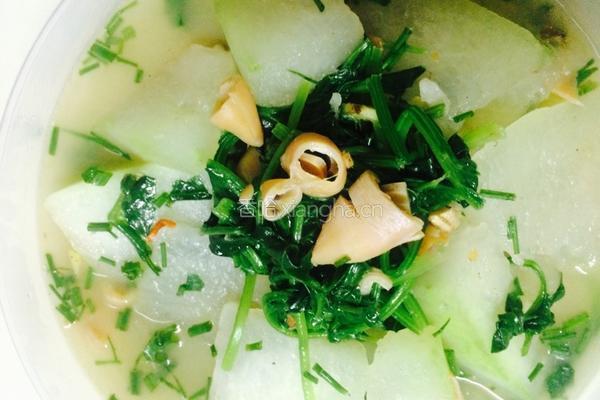 冬瓜乌贼菠菜烩的做法图解7