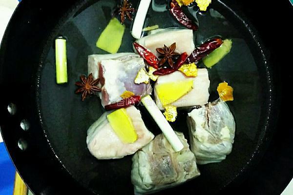 梅菜扣肉的做法图解7