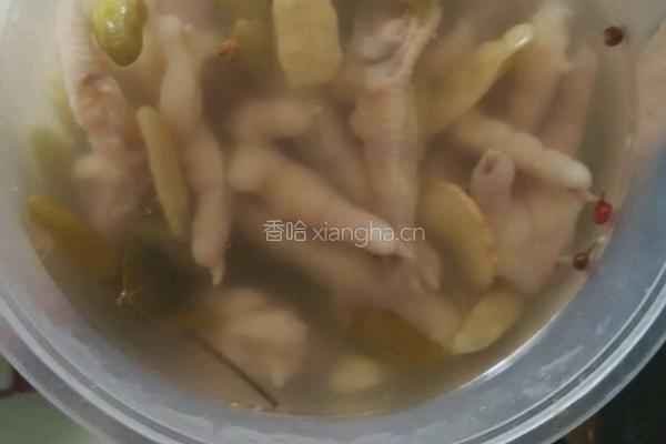 泡椒凤爪的做法图解7