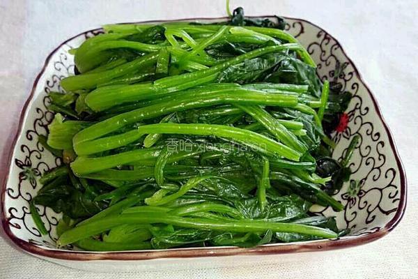 芝麻酱拌菠菜的做法图解2