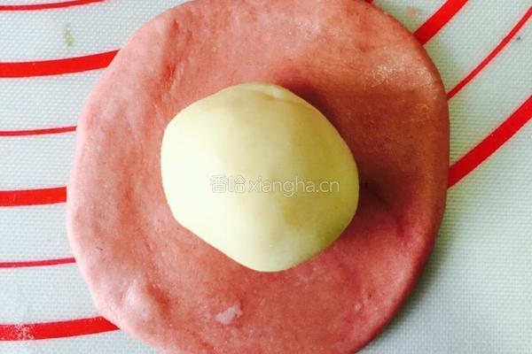 红曲豆沙酥的做法图解4