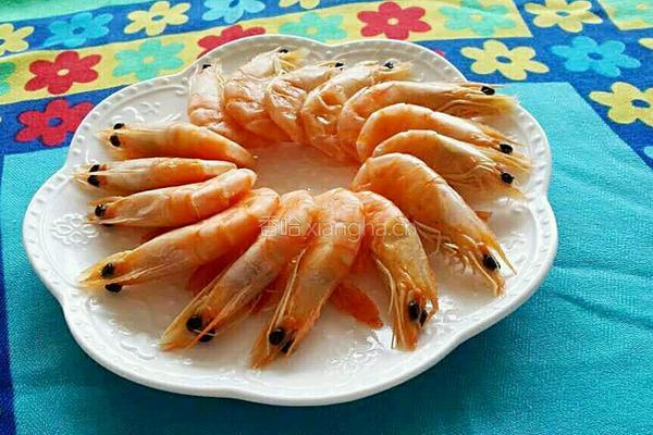 虾干蘑菇汤的做法图解1