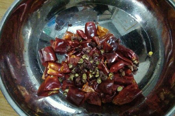 炝炒凤尾的做法图解3