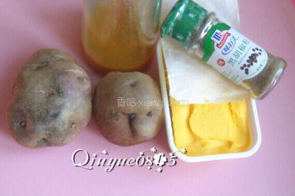 黑胡椒土豆泥的做法图解1