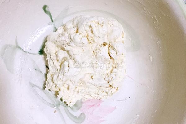 鸡蛋灌饼的做法图解1