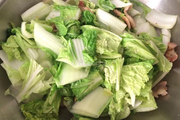 五花肉白菜炖干豆腐的做法图解7