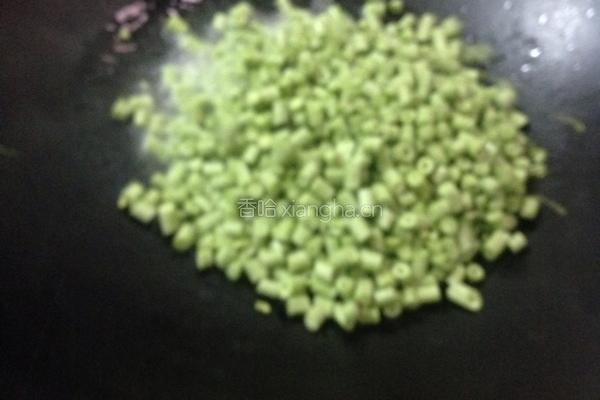 豆角炒饭的做法图解4