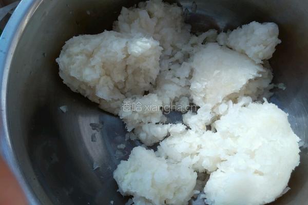 牛肉饺子的做法图解1