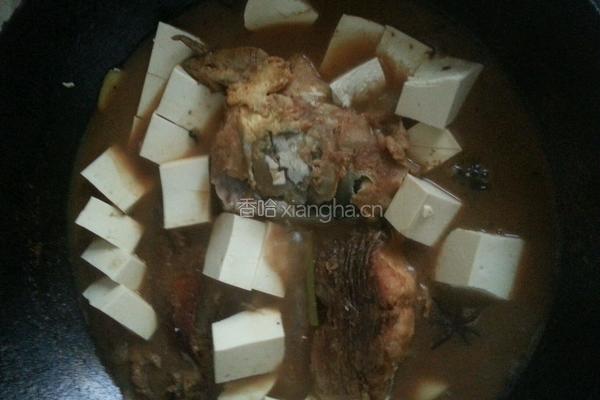 草鱼炖豆腐的做法图解7