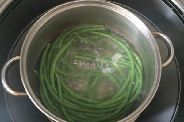 ＃乐享陶瓷＃手撕豇豆的做法图解3