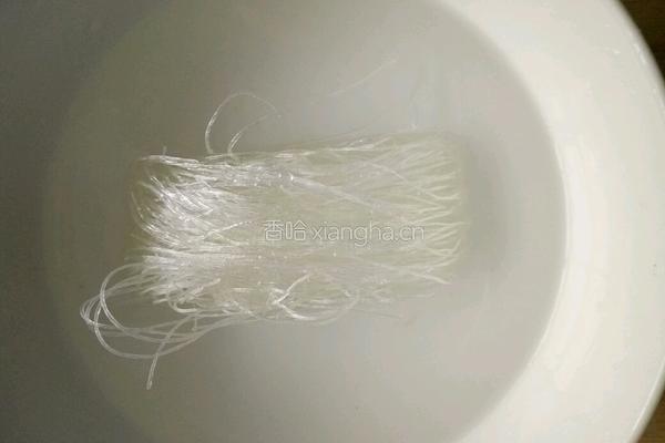 蒜蓉粉丝蒸虾的做法图解4