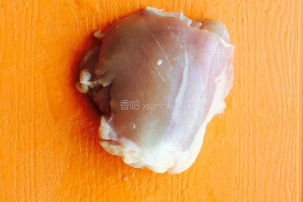 宫爆鸡丁的做法图解1