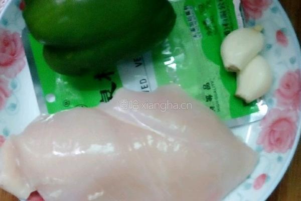 鸡丝炒青椒的做法图解1