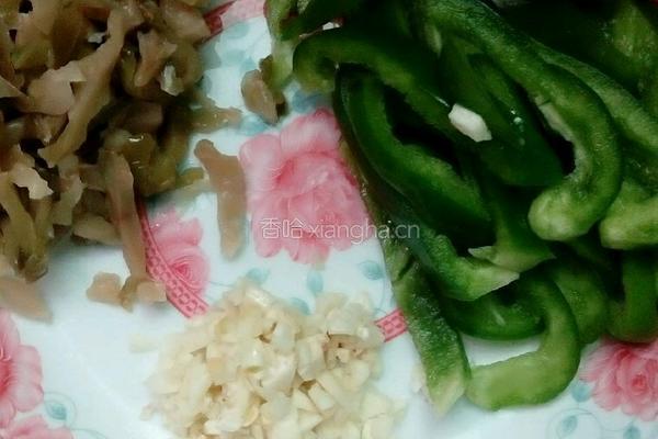 鸡丝炒青椒的做法图解2