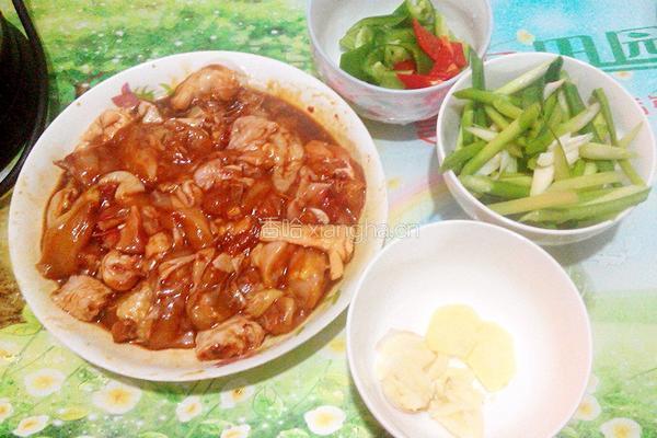 蚝油鸡块的做法图解2