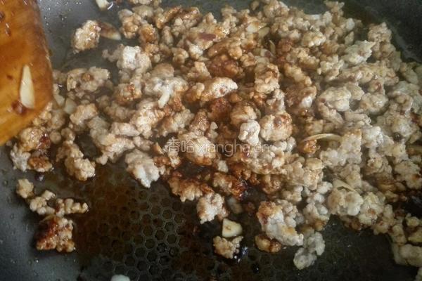 肉沫茄子煲的做法图解5