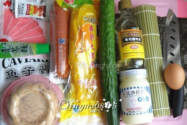 翻转樱花寿司的做法图解1