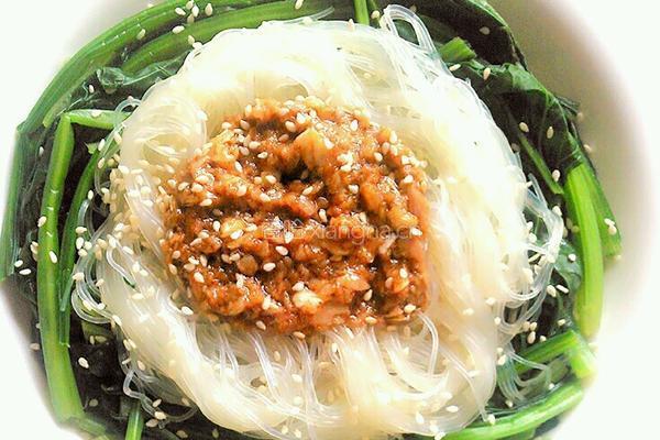 菠菜拌粉丝