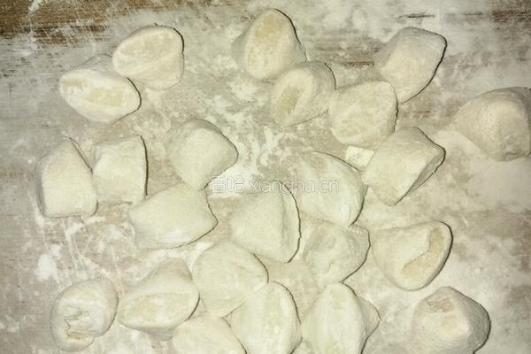 菌菇水饺的做法图解7