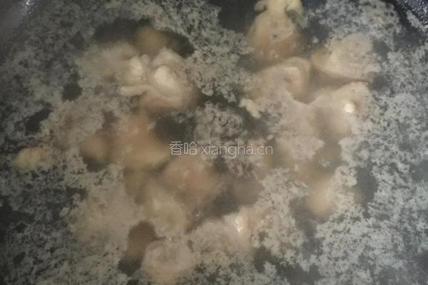 板栗烧鸡块的做法图解5