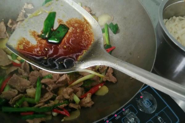 葱姜炒肉的做法图解7