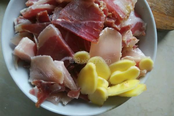 腊肉的做法图解1