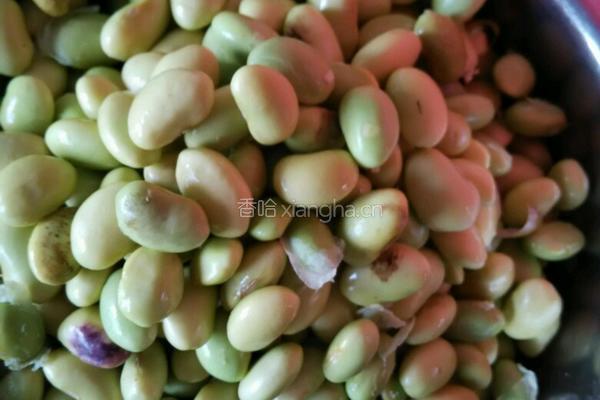 菜黄豆炒肉末的做法图解1