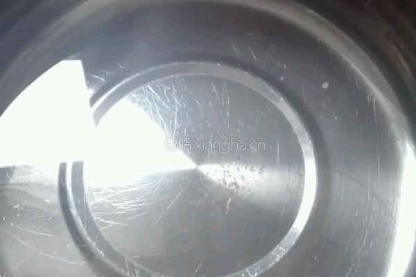 酸菜粉丝汤的做法图解2