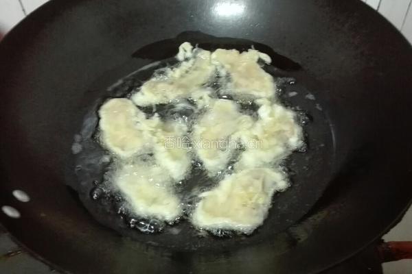 香炸胖头鱼的做法图解5