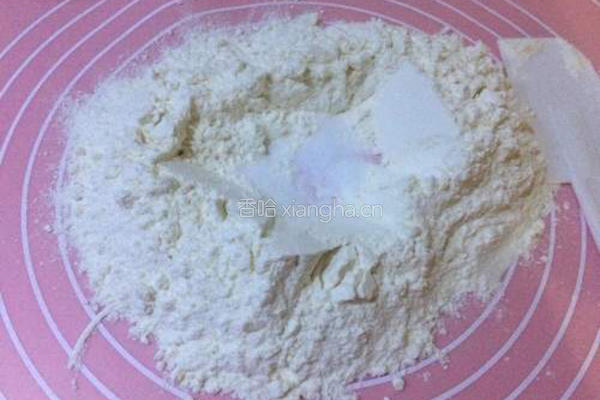 九层椒香葱花软饼的做法图解1