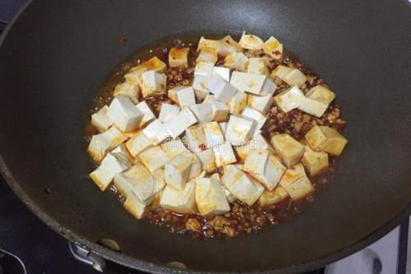 麻婆豆腐的做法图解4