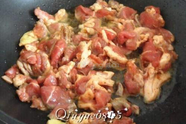 葱爆羊肉的做法图解5