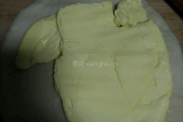 牛油牛角面包的做法图解2