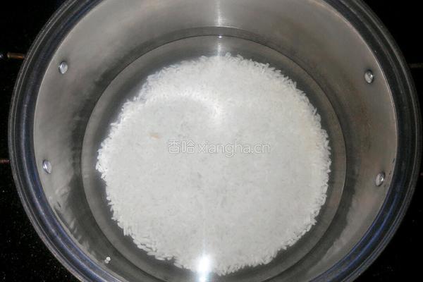 红薯玉米粥的做法图解1