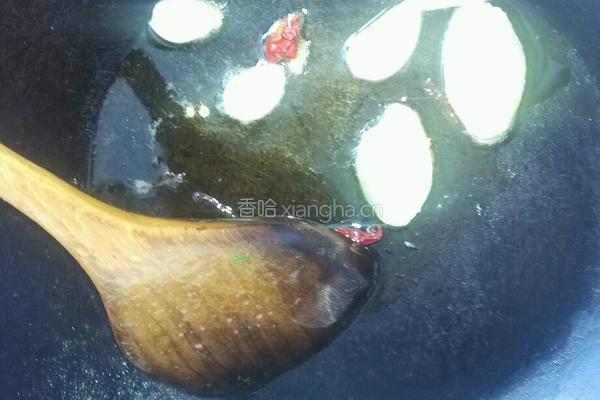红烧带鱼段的做法图解3