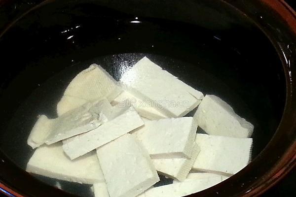 白菜豆腐汆丸子的做法图解3