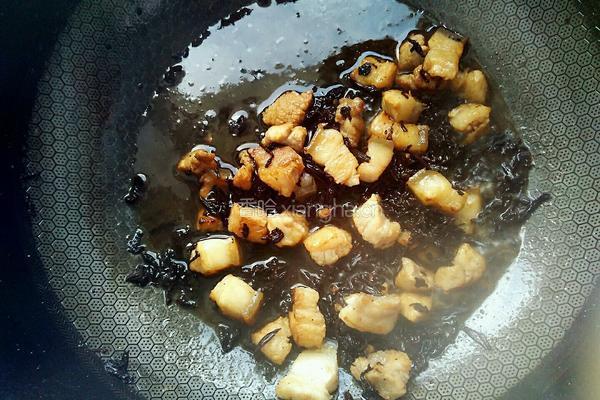 梅干菜烧肉的做法图解12