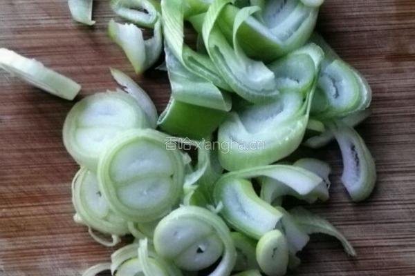 油菜烧豆腐的做法图解3