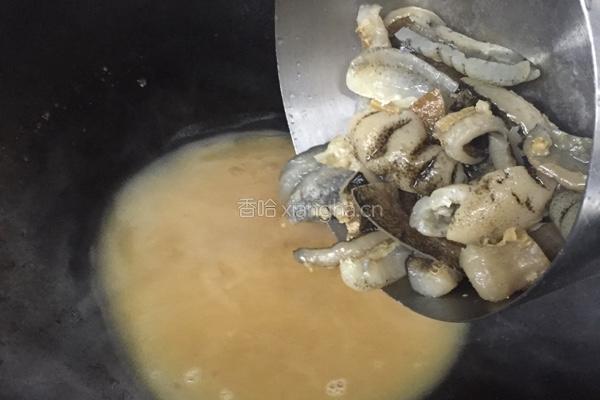 海参扒白灵菇的做法图解4