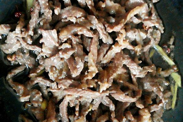 榨菜牛肉丝的做法图解5
