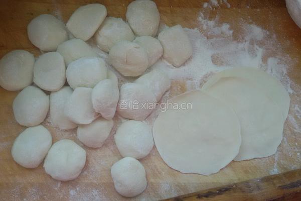 牛肉茴香馅饺子的做法图解5