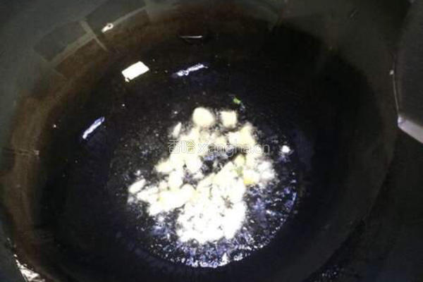 剁椒蘑芋豆腐的做法图解6