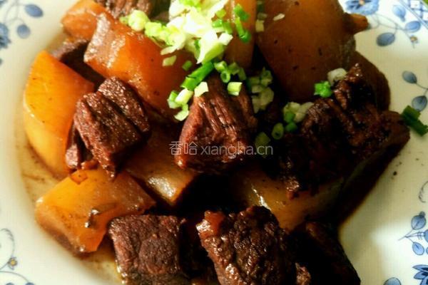 红烧白萝卜牛肉块的做法图解3