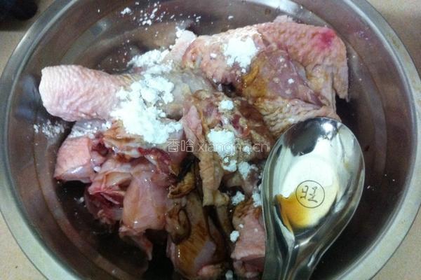 香菇瑶柱蒸鸡的做法图解3