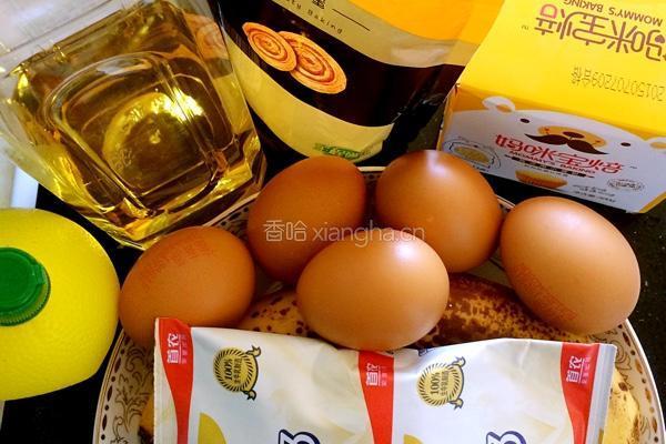 香蕉蛋糕卷的做法图解1