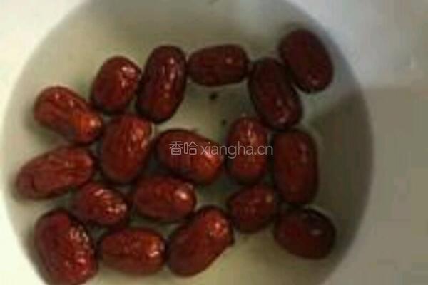 红枣水的做法图解1